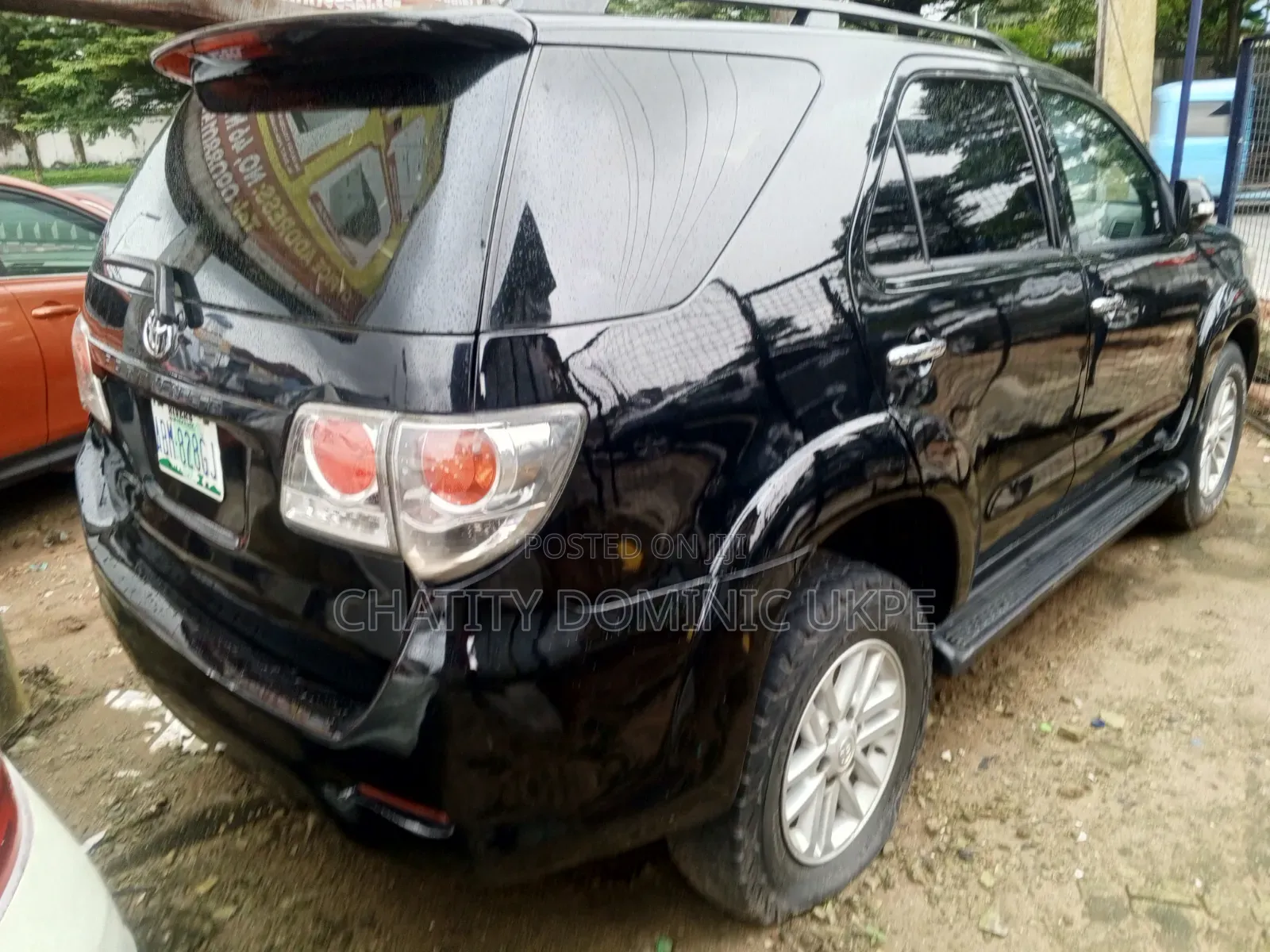 Toyota Fortuner 2012 Black