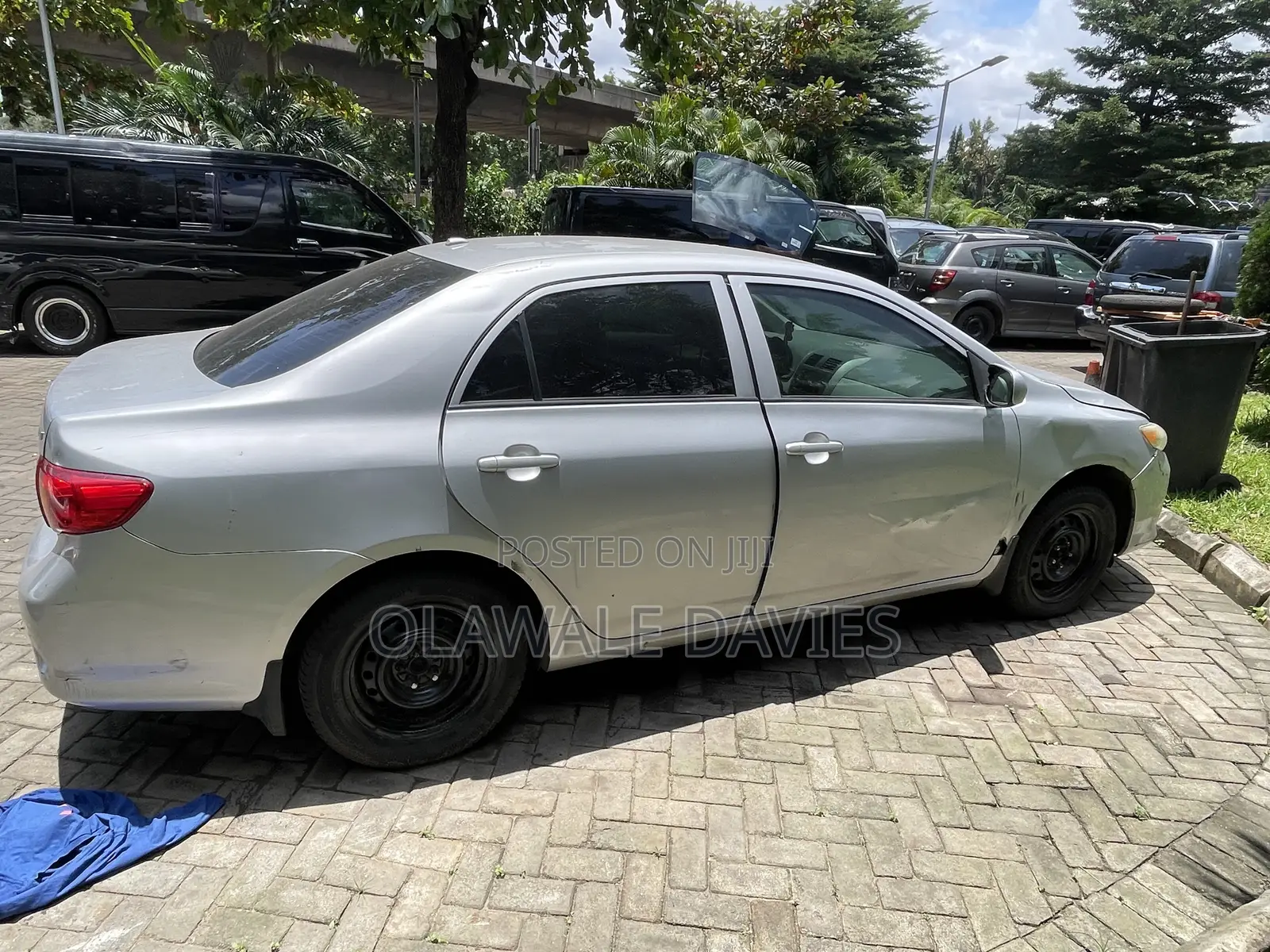 Toyota Corolla 2009 Silver