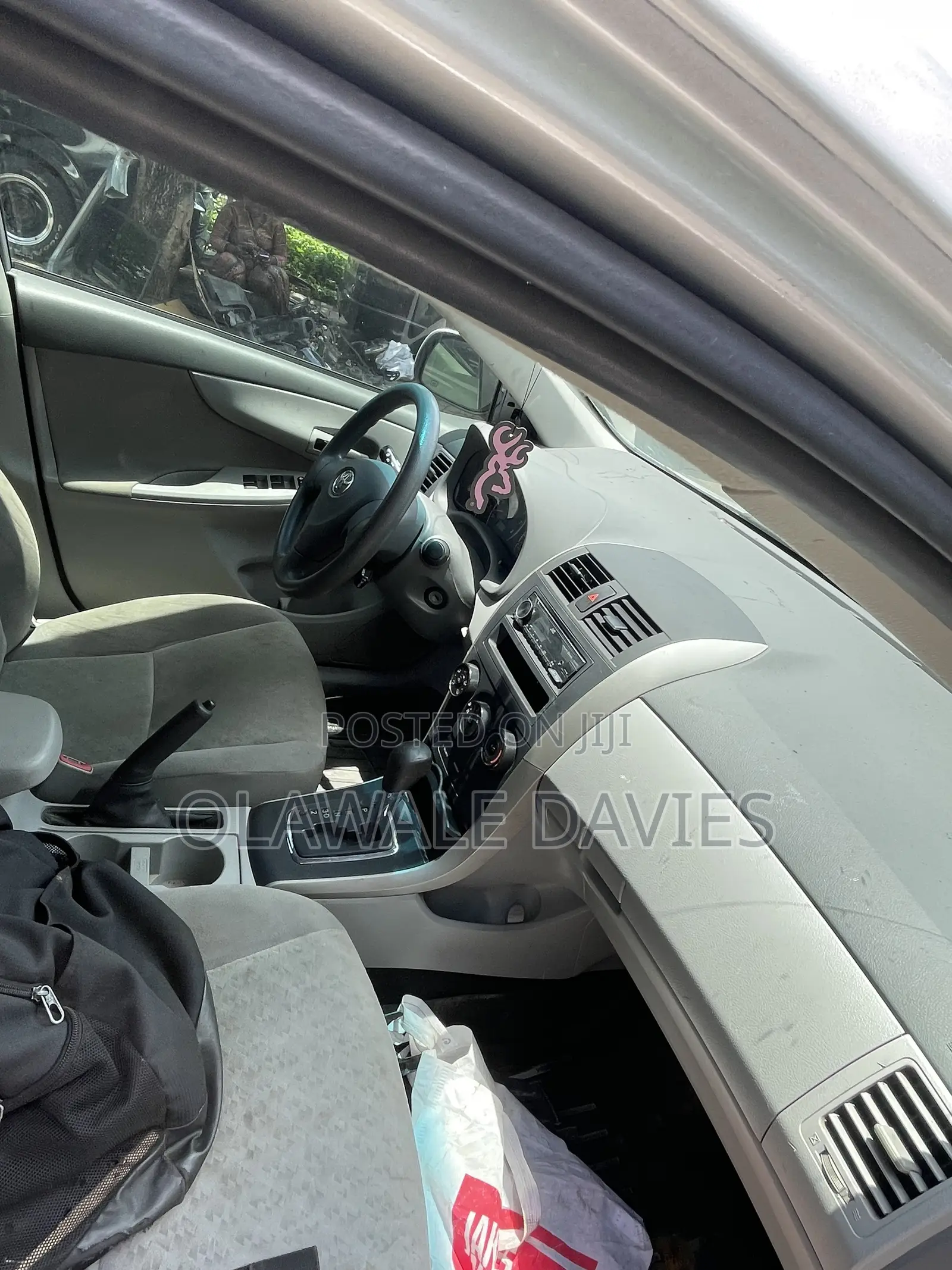 Toyota Corolla 2009 Silver