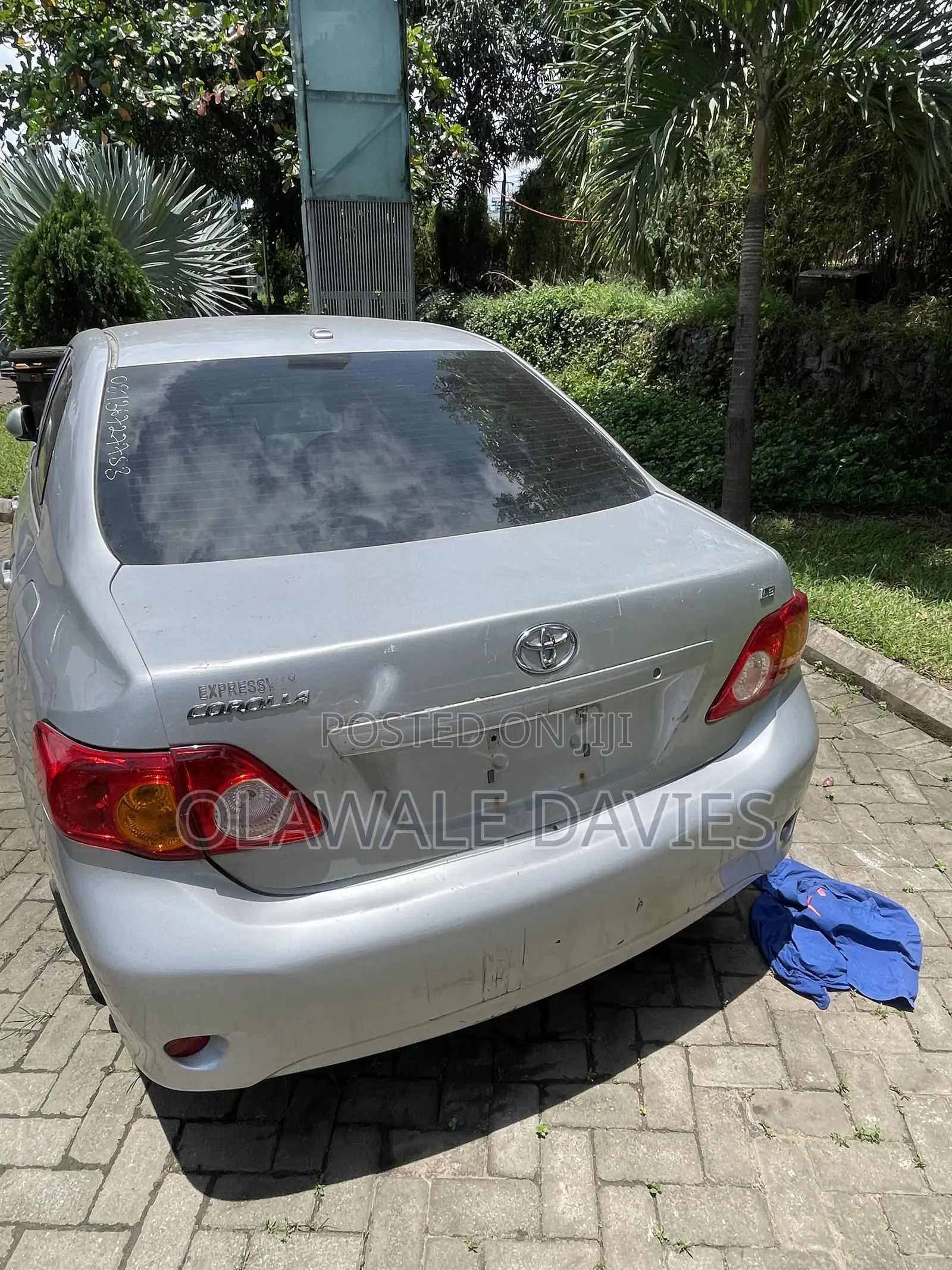 Toyota Corolla 2009 Silver