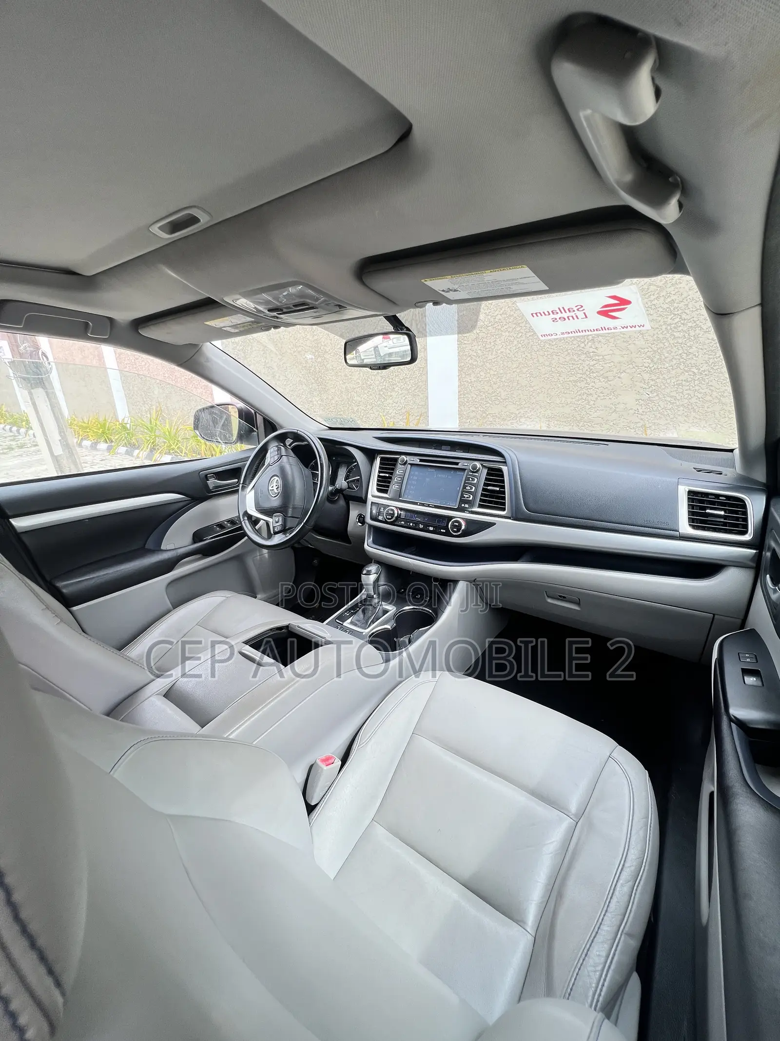 Toyota Highlander XLE V6 4x2 (3.5L 6cyl 6A) 2016 Beige