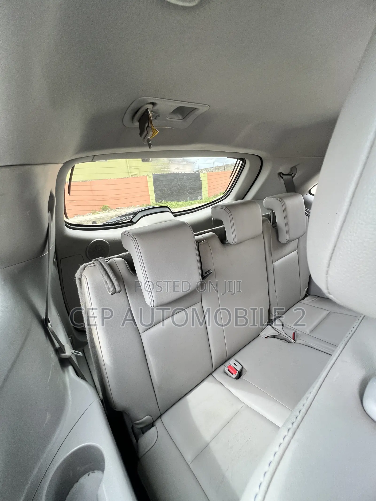 Toyota Highlander XLE V6 4x2 (3.5L 6cyl 6A) 2016 Beige