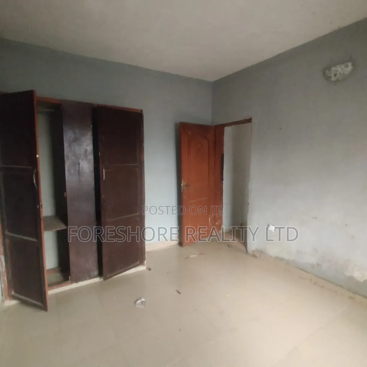 3bdrm Apartment in Omole Phase 2 for rent