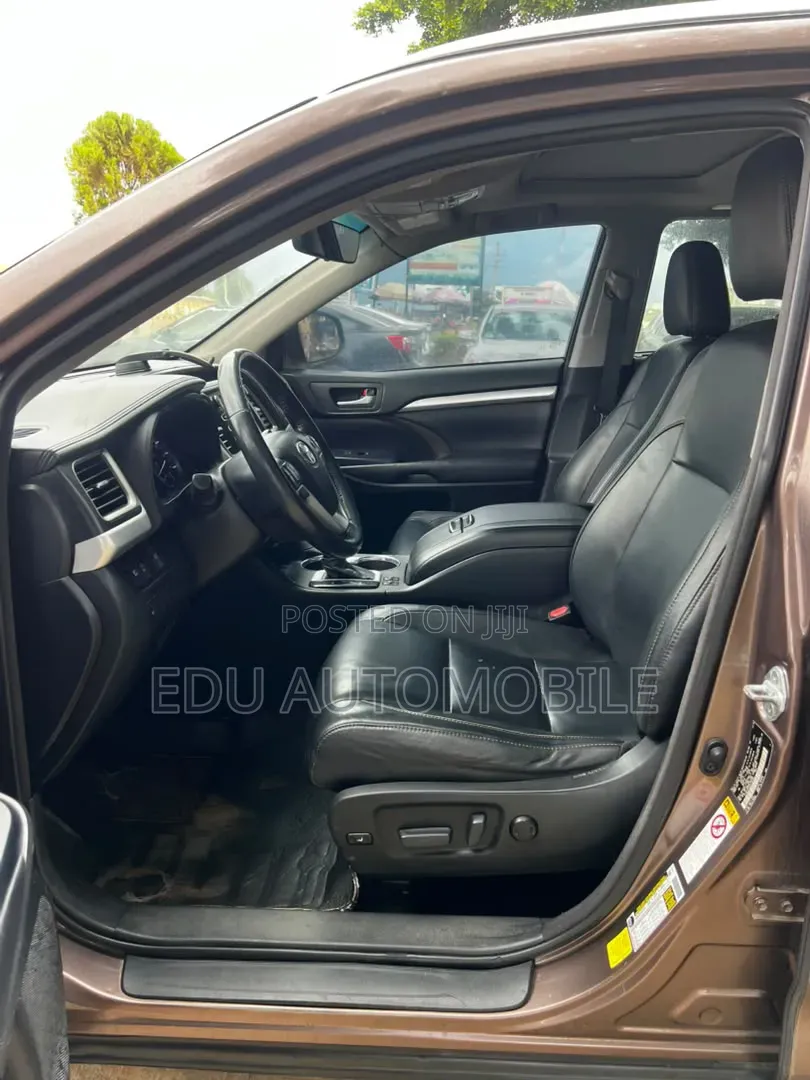 Toyota Highlander 2017 Gray