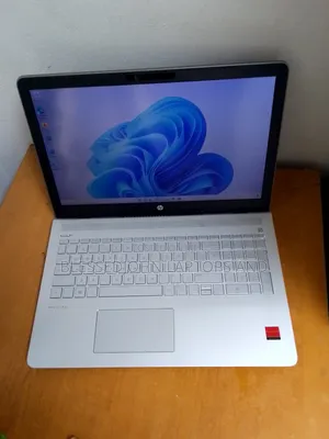 Laptop HP Pavilion 15 8GB AMD Ryzen 7 SSD 256GB