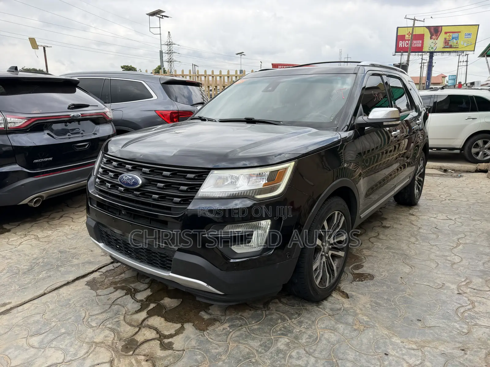 Ford Explorer Platinum 4dr 4x4 (3.5L 6cyl 6A) 2017 Black