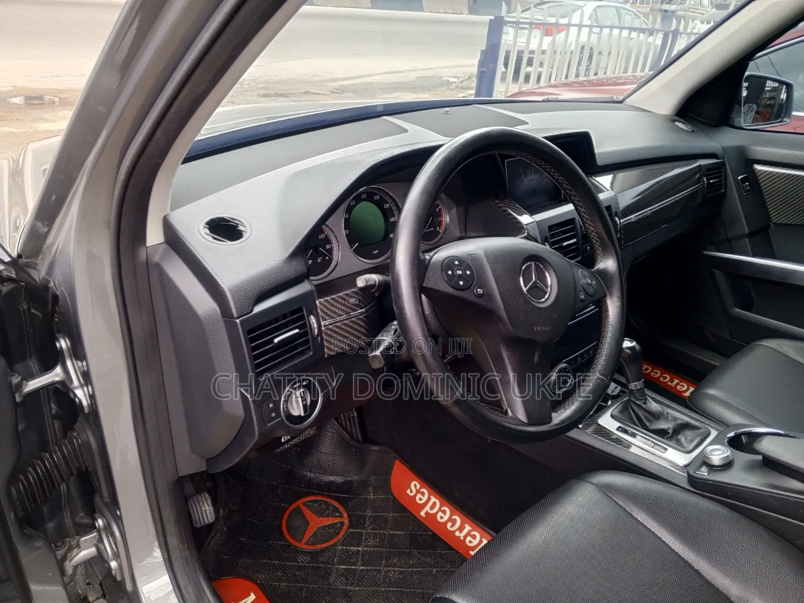 Mercedes-Benz GLK-Class 2012 Gray