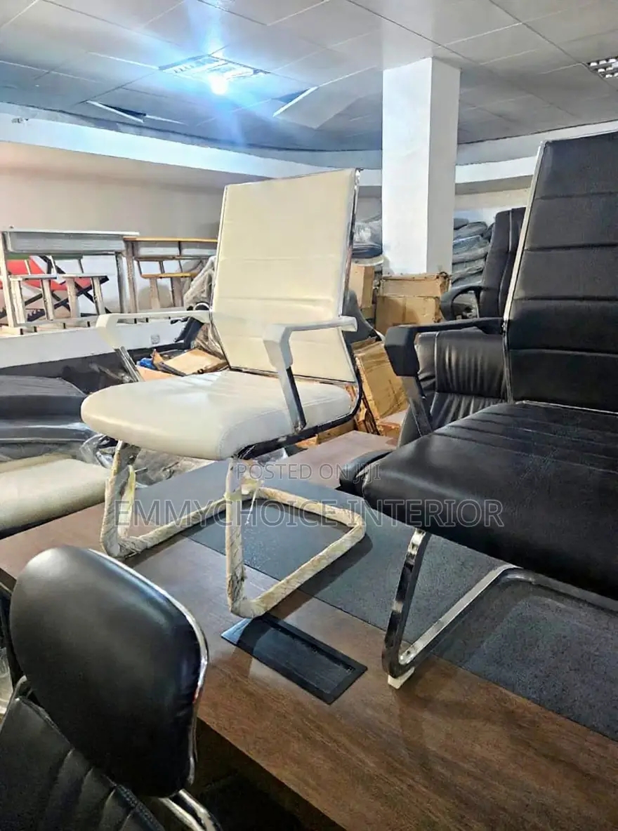Modern Luxury Office Visitors Chair