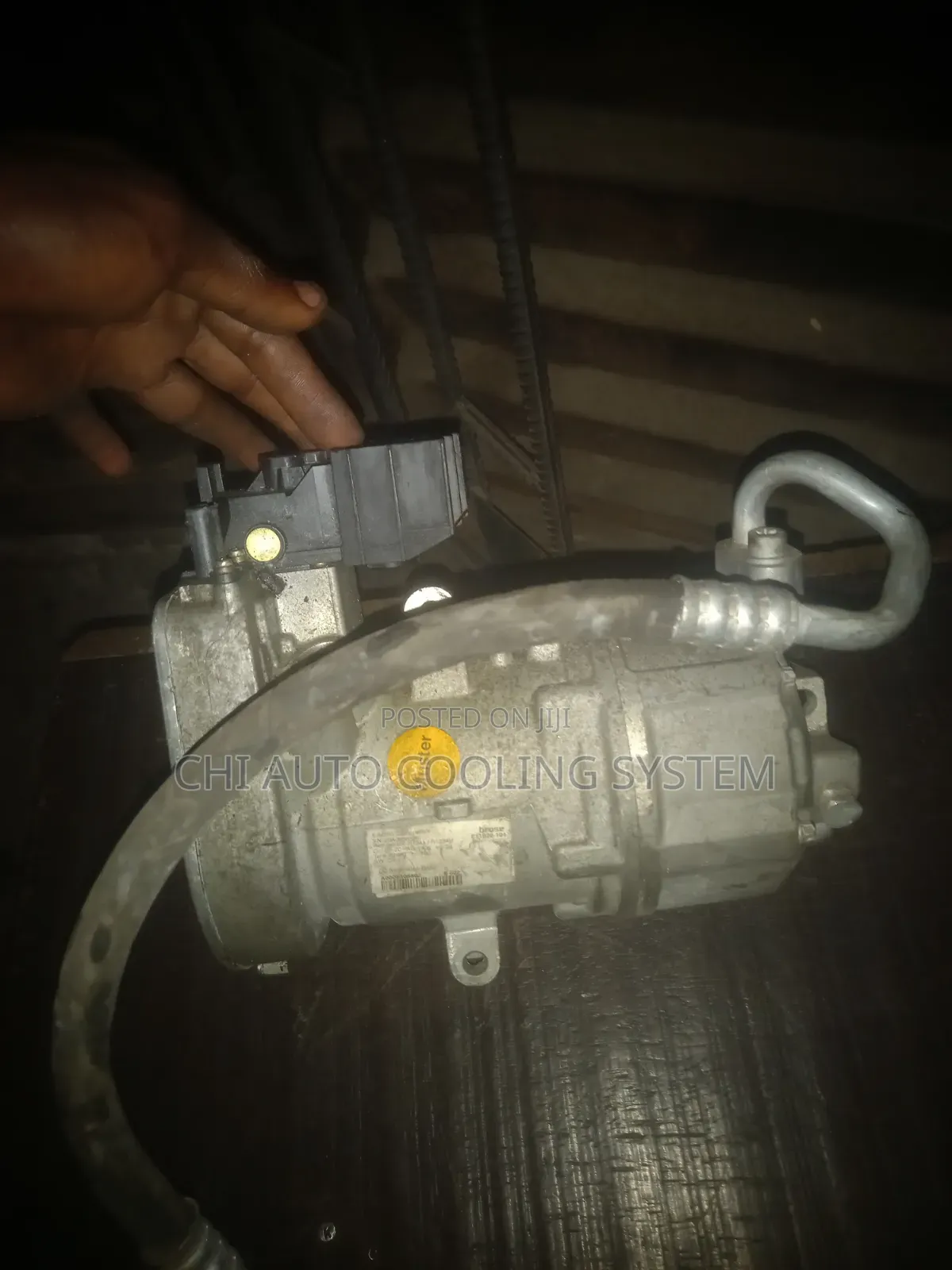 AC Air Conditioning Refrigerant Compressor