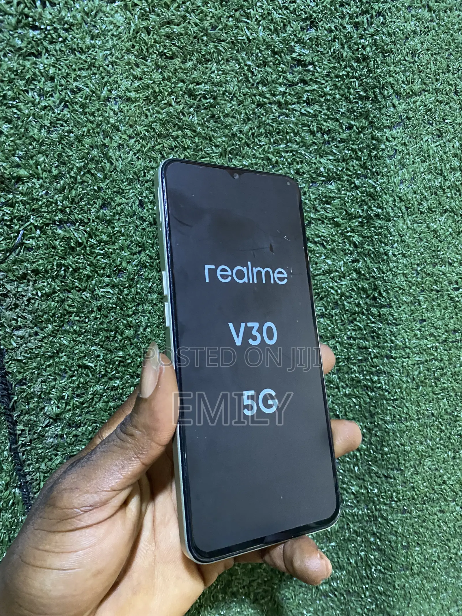 Realme V30 128 GB Yellow
