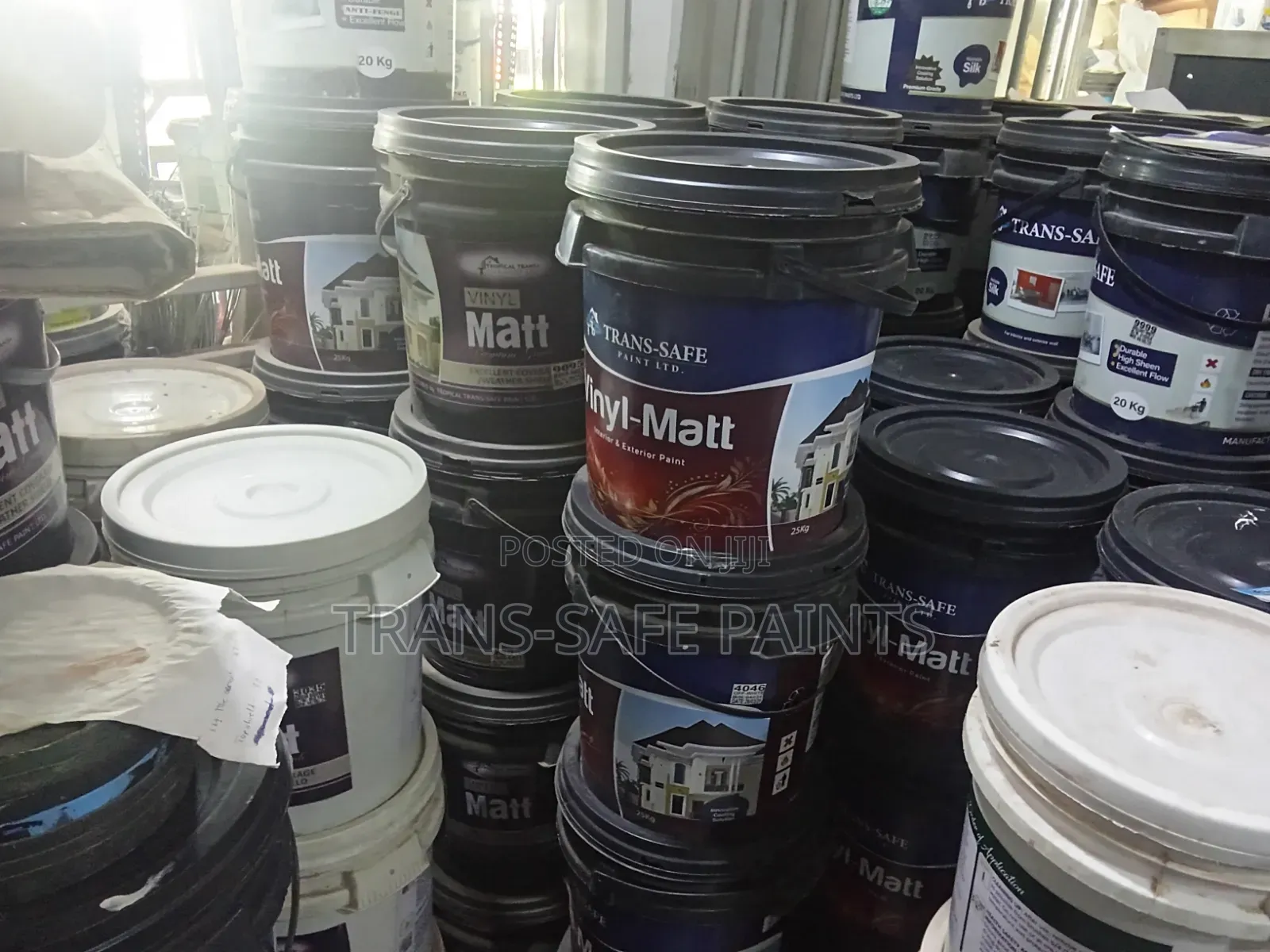 Trans-Safe Vinyl Matt Paint