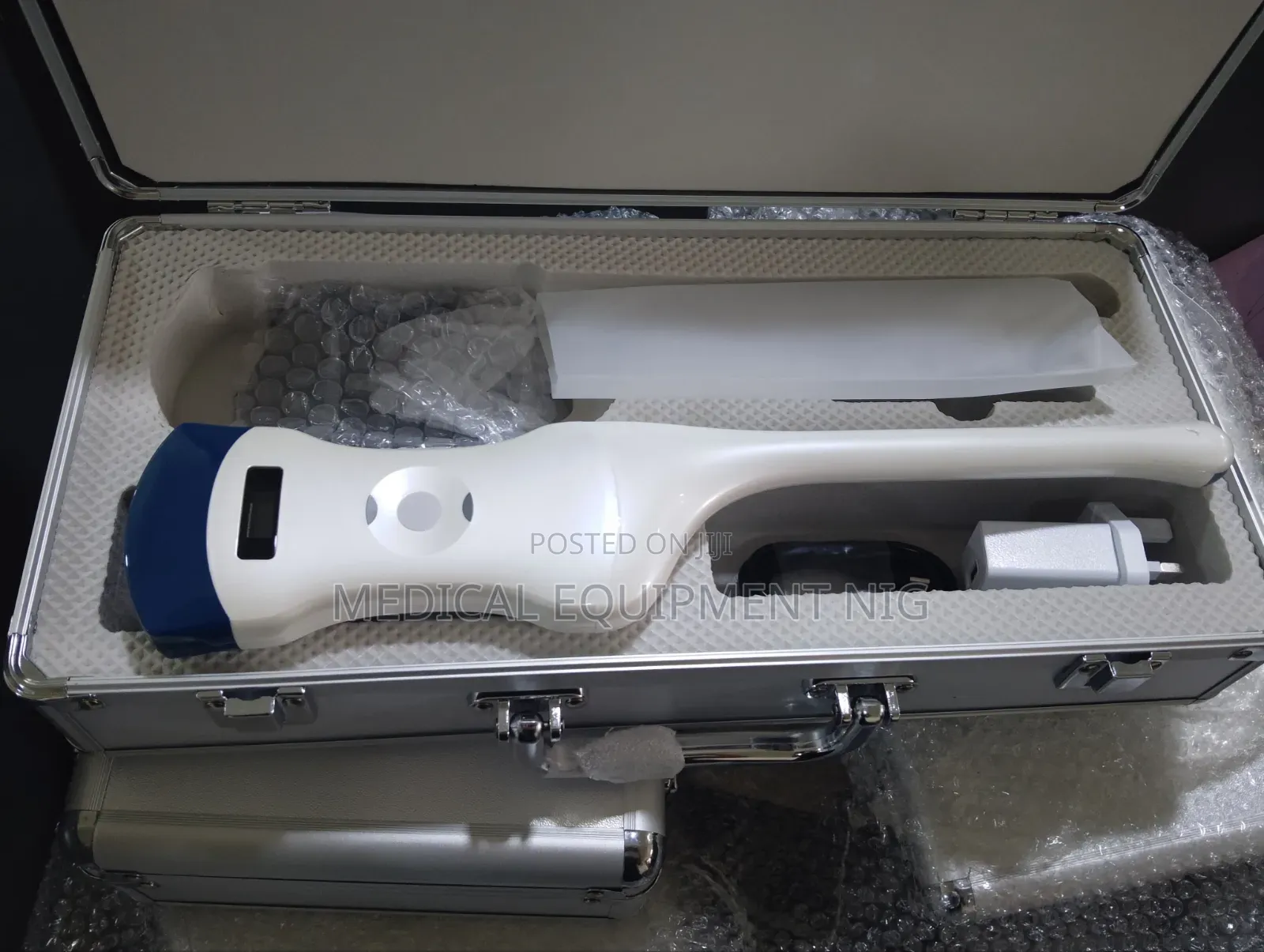 Wireless Handheld 3D Ultrasound