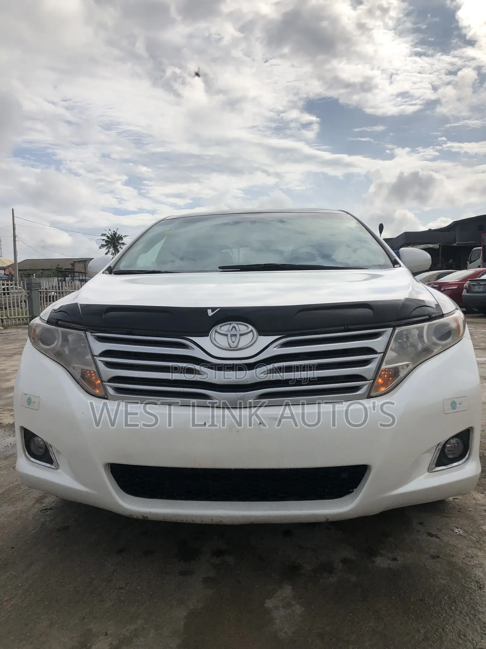 Toyota Venza XLE 2010 White