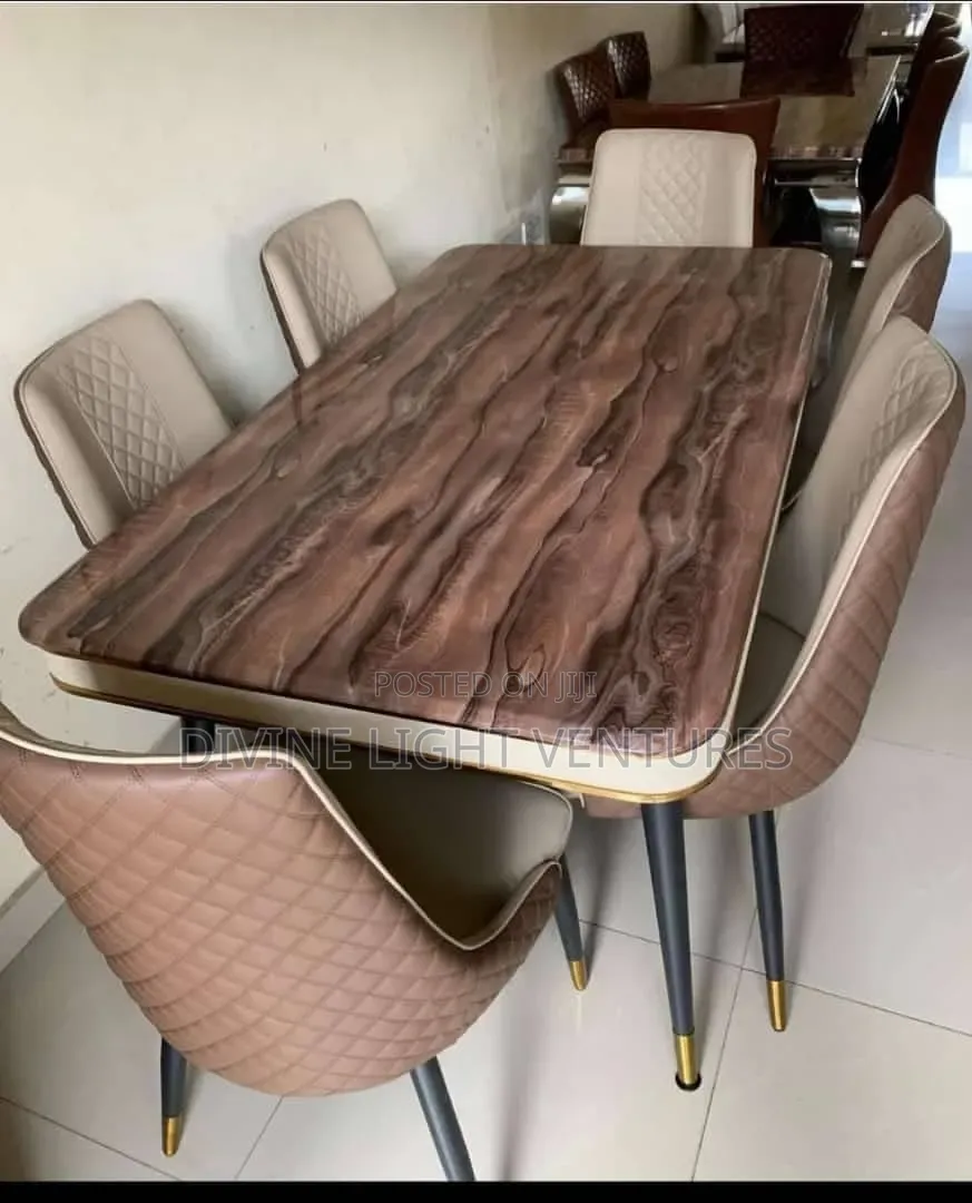Unique Designs Dining Set