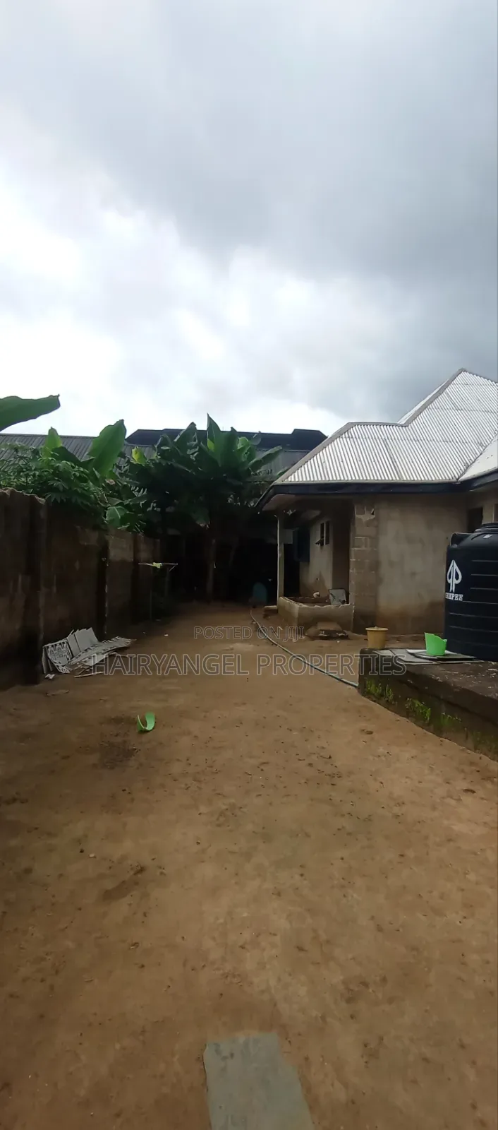 2bdrm Block of Flats in Rukpokwu for sale