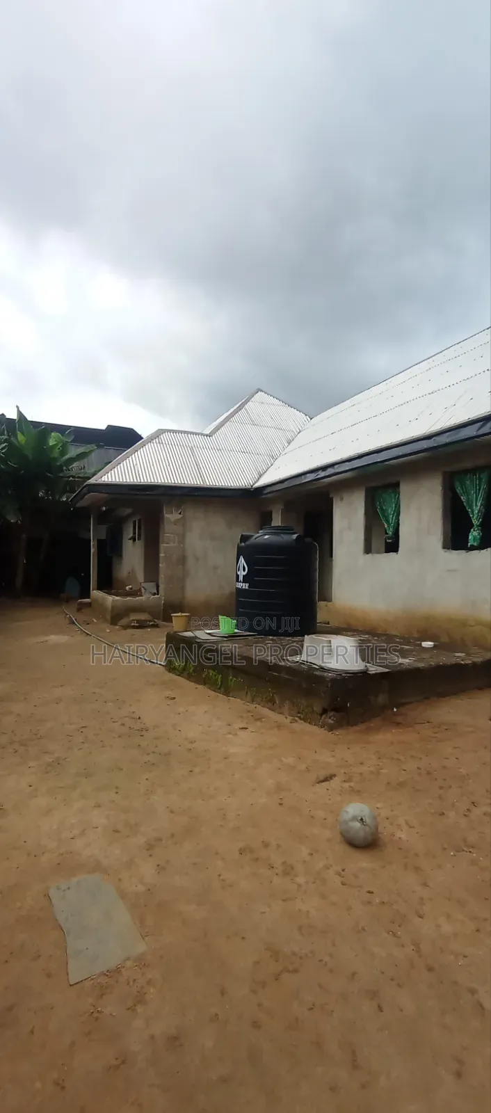 2bdrm Block of Flats in Rukpokwu for sale