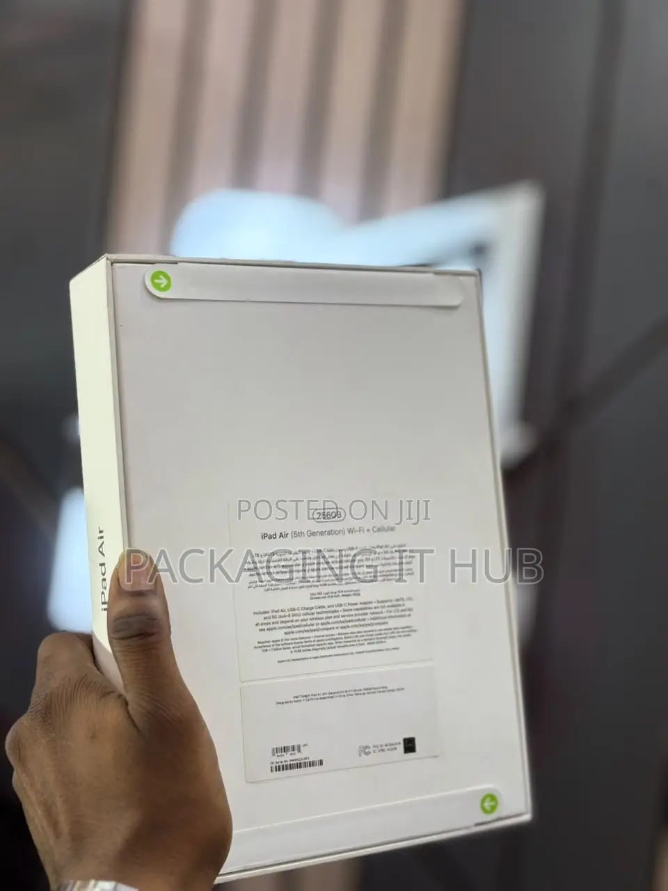 New Apple iPad Air (2022) 256 GB Gray