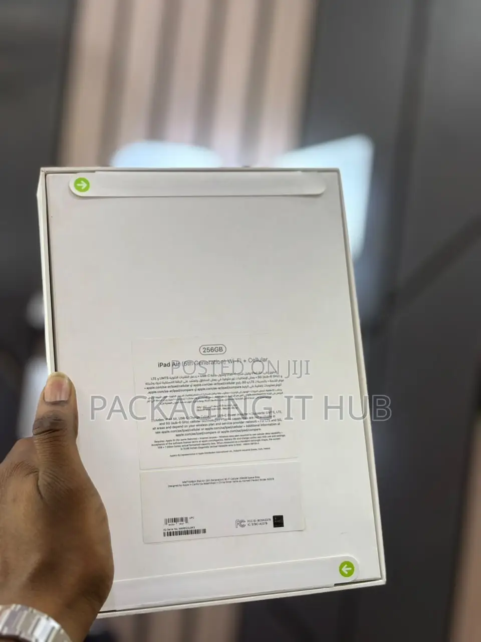 New Apple iPad Air (2022) 256 GB Gray