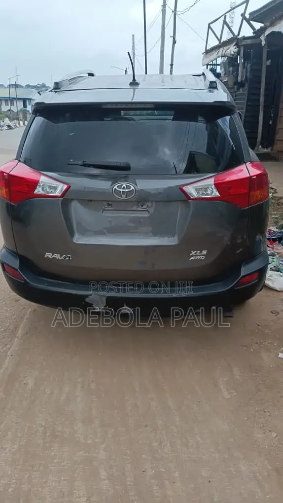 Toyota RAV4 2015 Gray