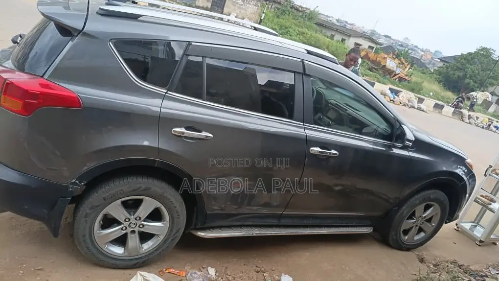 Toyota RAV4 2015 Gray