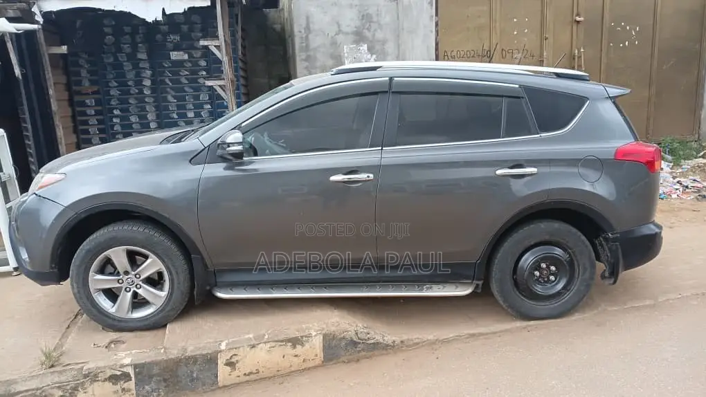 Toyota RAV4 2015 Gray