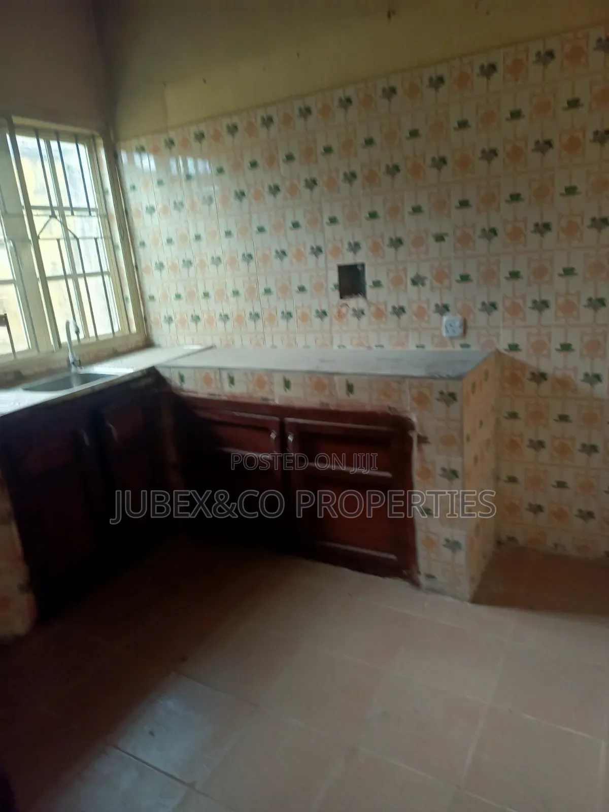 4bdrm Bungalow in Ilogbo After Owode for sale