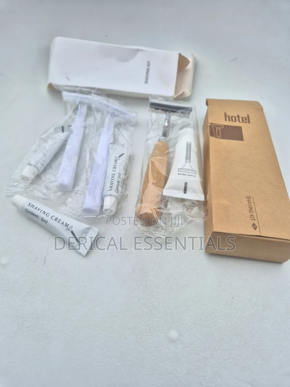Shaving Kit (Razor + Cream)