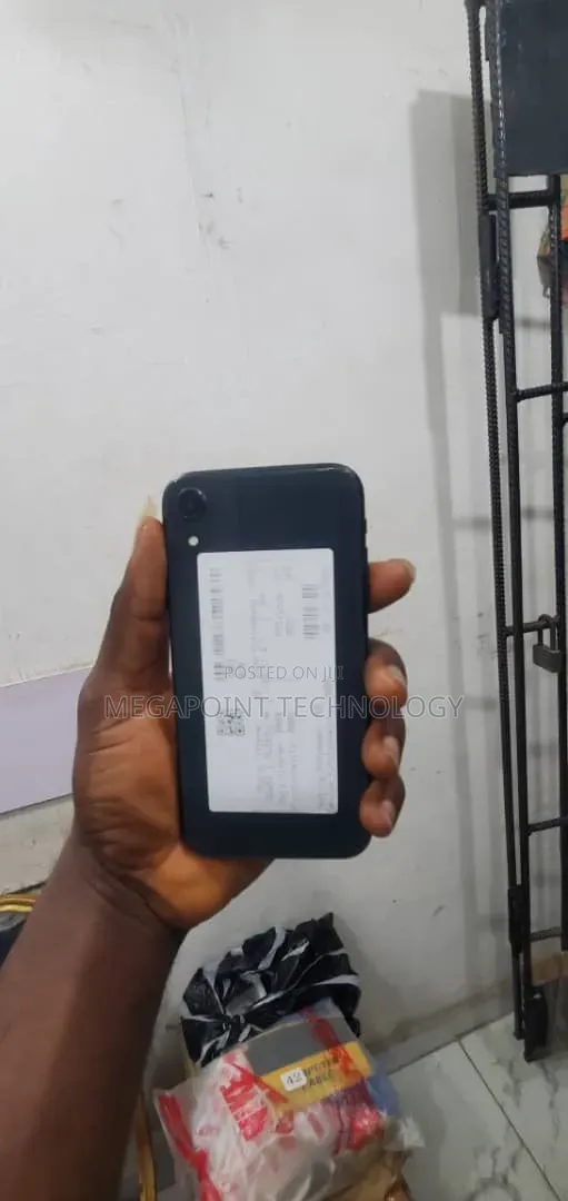 Apple iPhone XR 128 GB Black