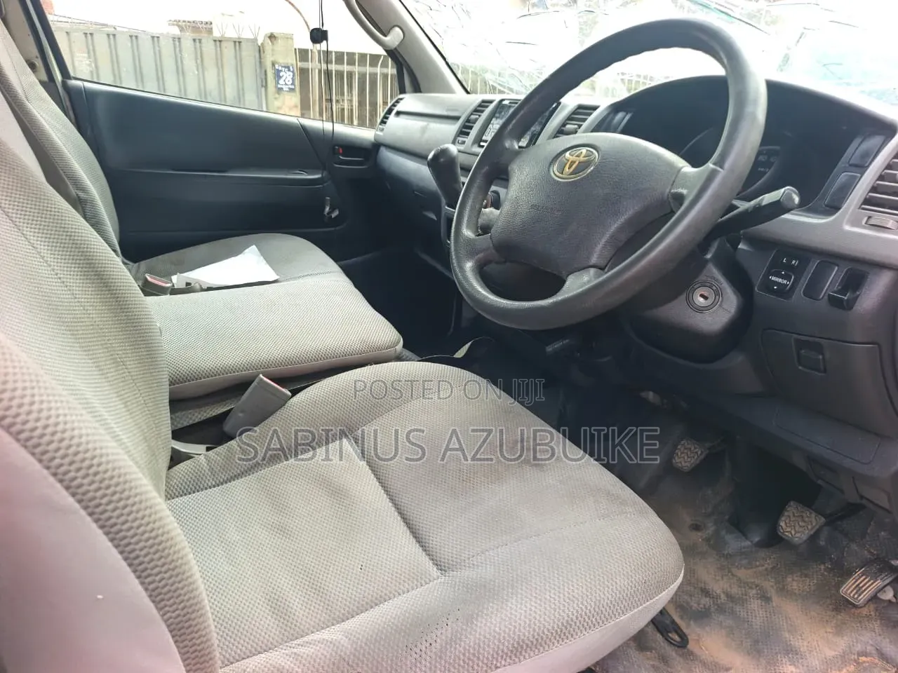 Toyota HiAce 2008 White