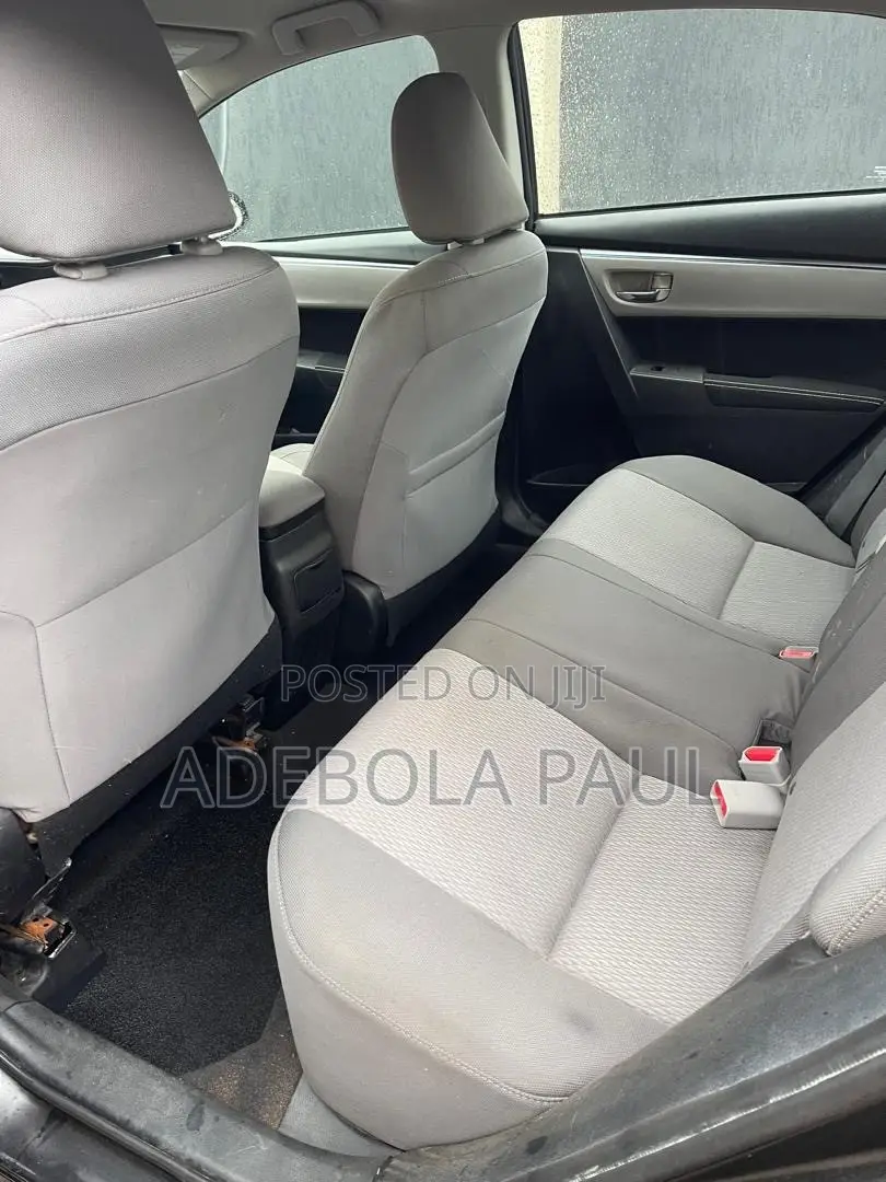 Toyota Corolla 2015 Gray