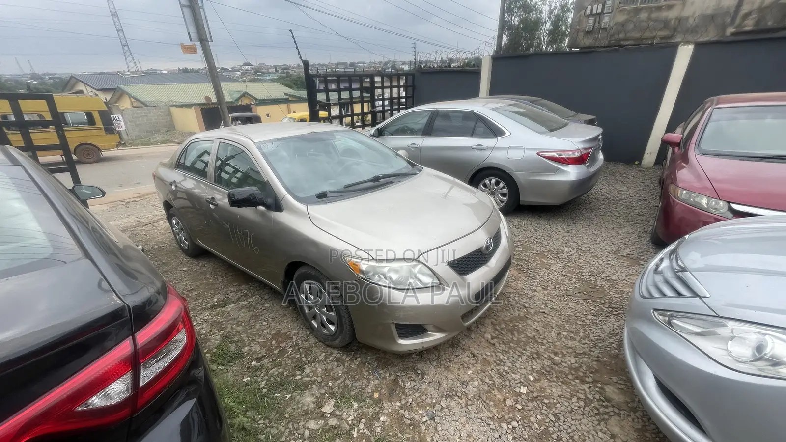 Toyota Corolla 2010 Gold