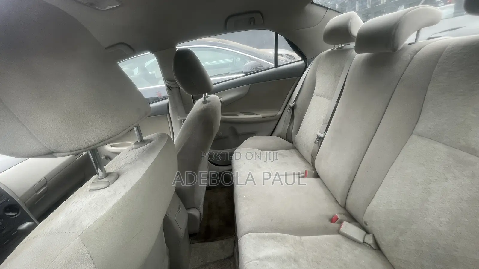 Toyota Corolla 2010 Gold
