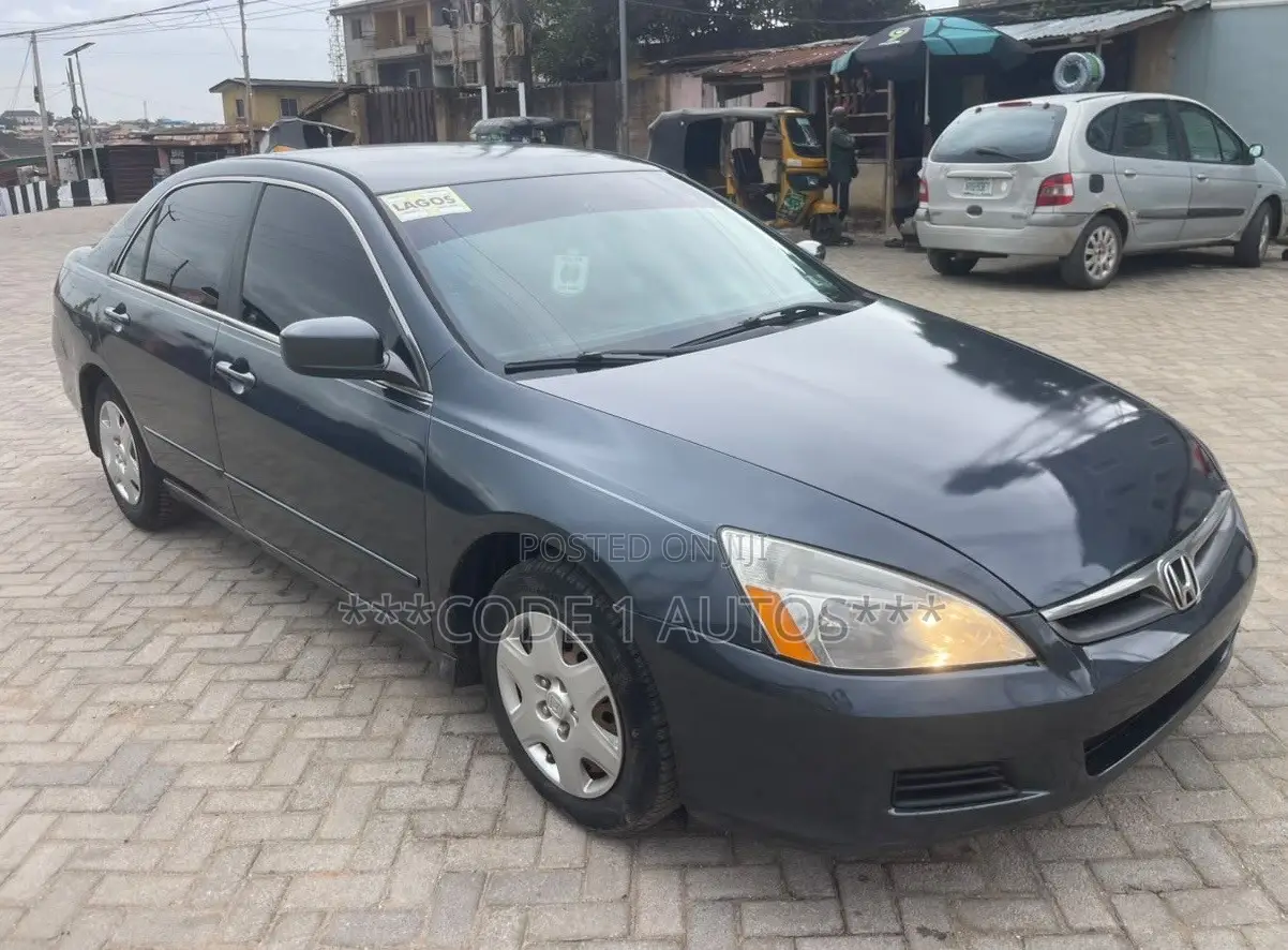 Honda Accord 2.0 Comfort 2007 Gray