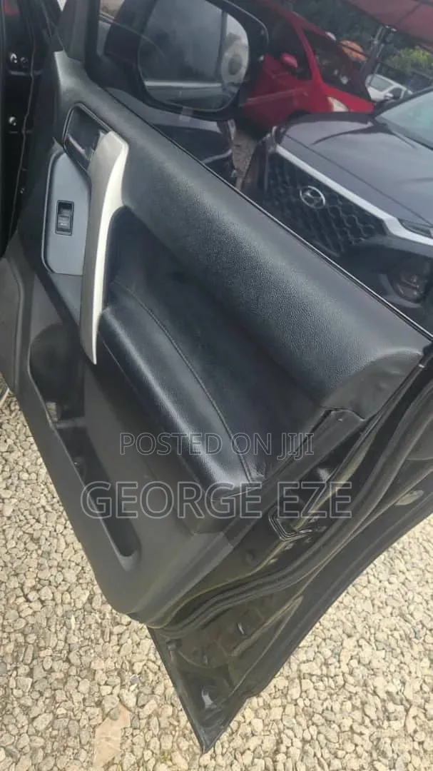 Toyota Land Cruiser Prado 2015 Black