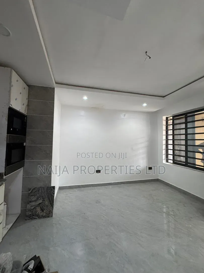 2bdrm Apartment in Kilo for sale