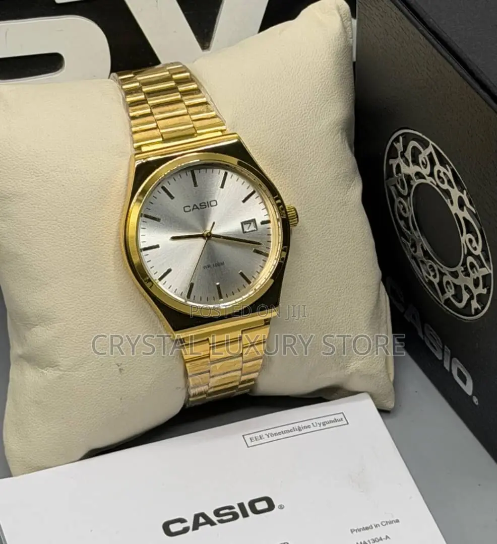 Casio Quality Men Chain Strap Wristwatch