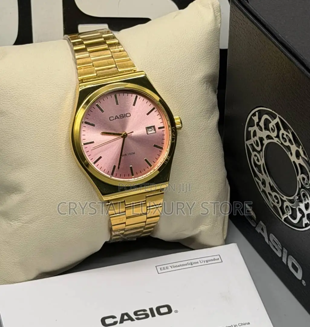 Casio Quality Men Chain Strap Wristwatch