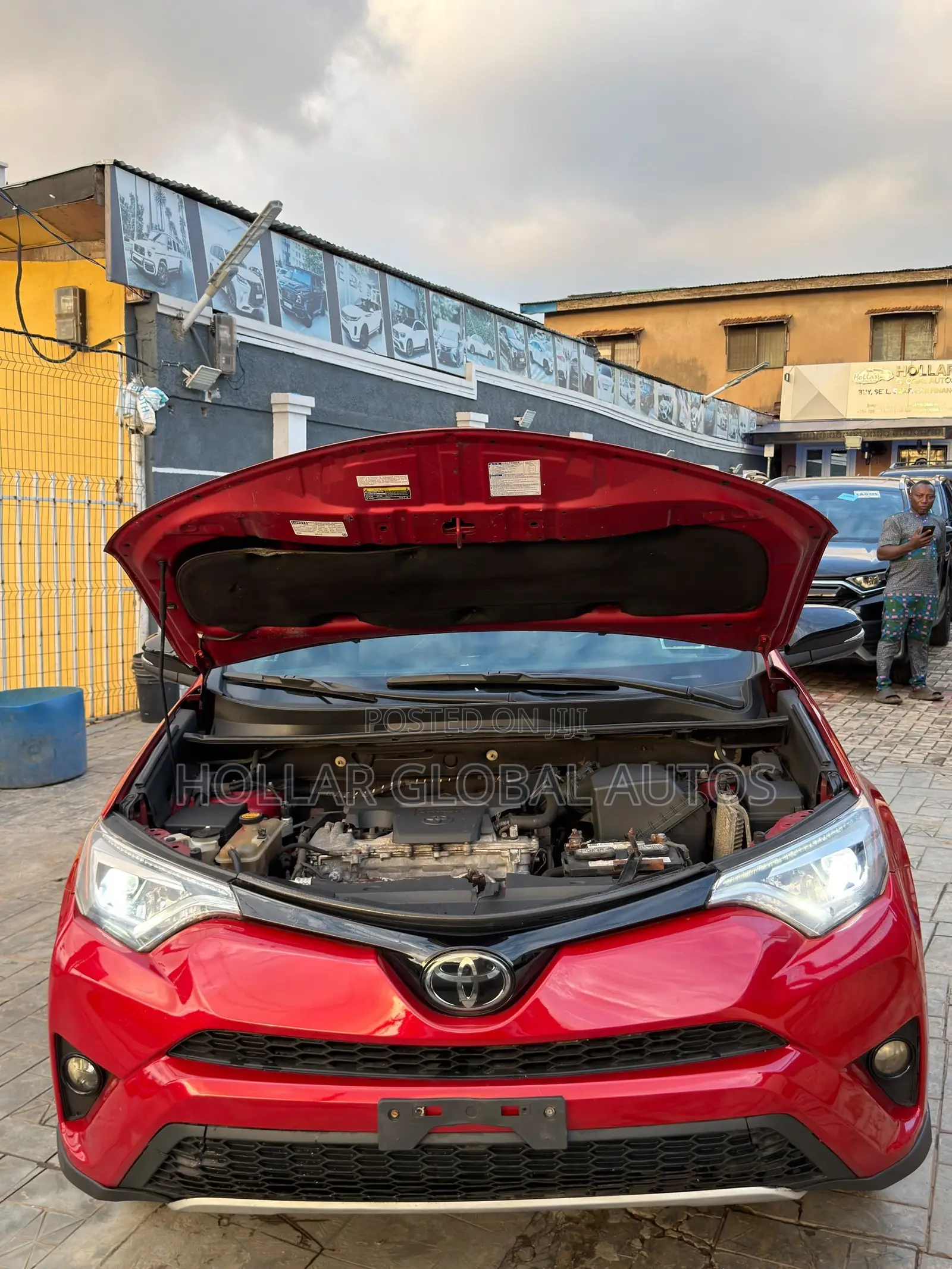 Toyota RAV4 Limited AWD (2.5L 4cyl 6A) 2017 Red