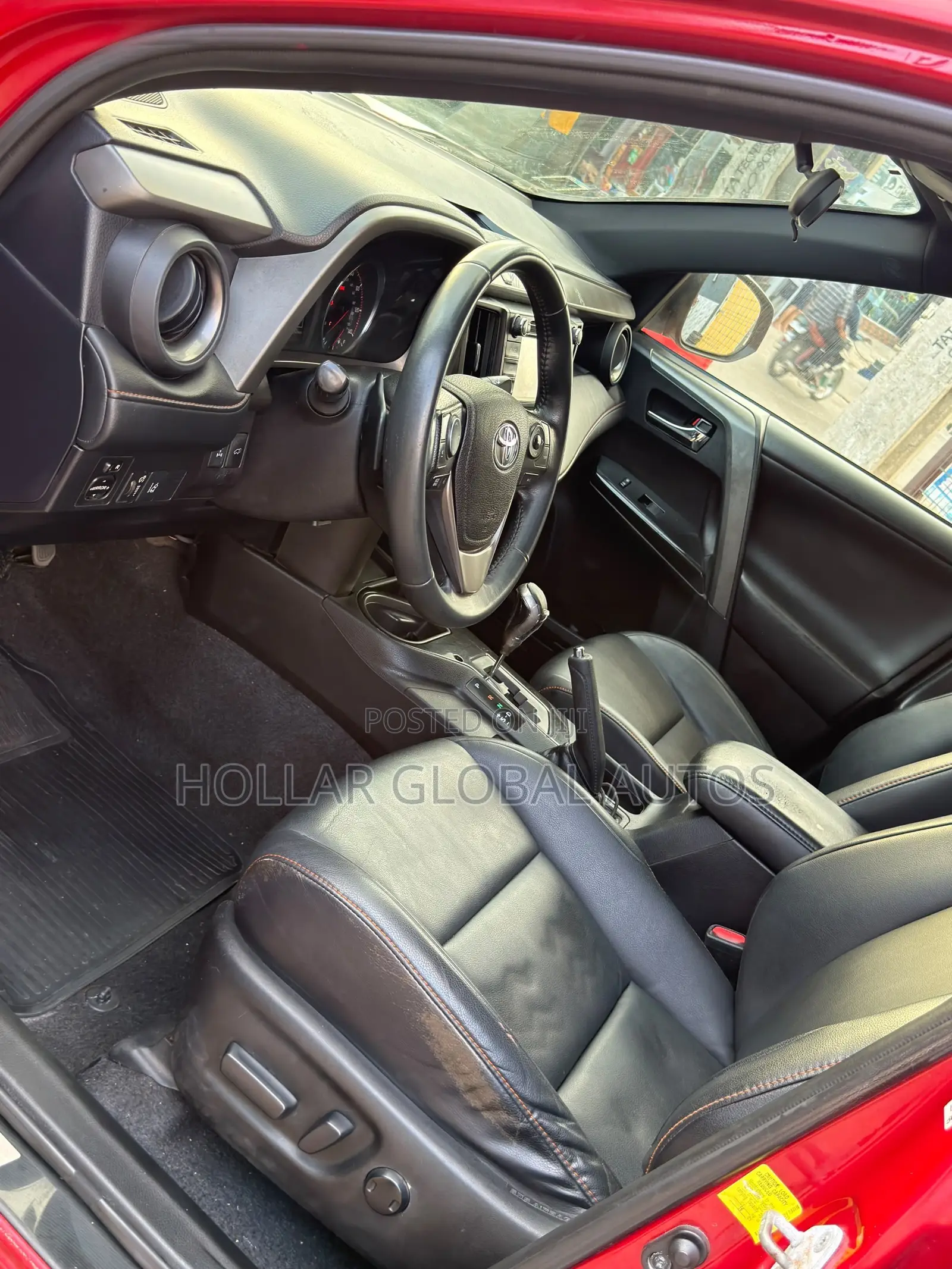 Toyota RAV4 Limited AWD (2.5L 4cyl 6A) 2017 Red