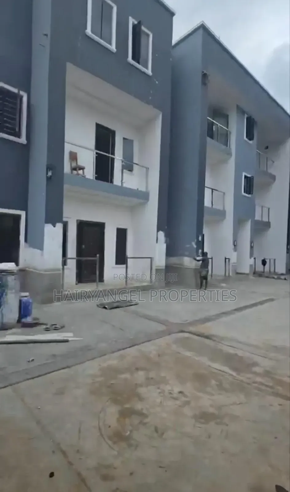 2bdrm Block of Flats in Oshimili North for sale