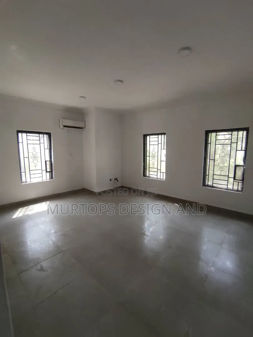 3bdrm Apartment in Megamound, Ikota for rent