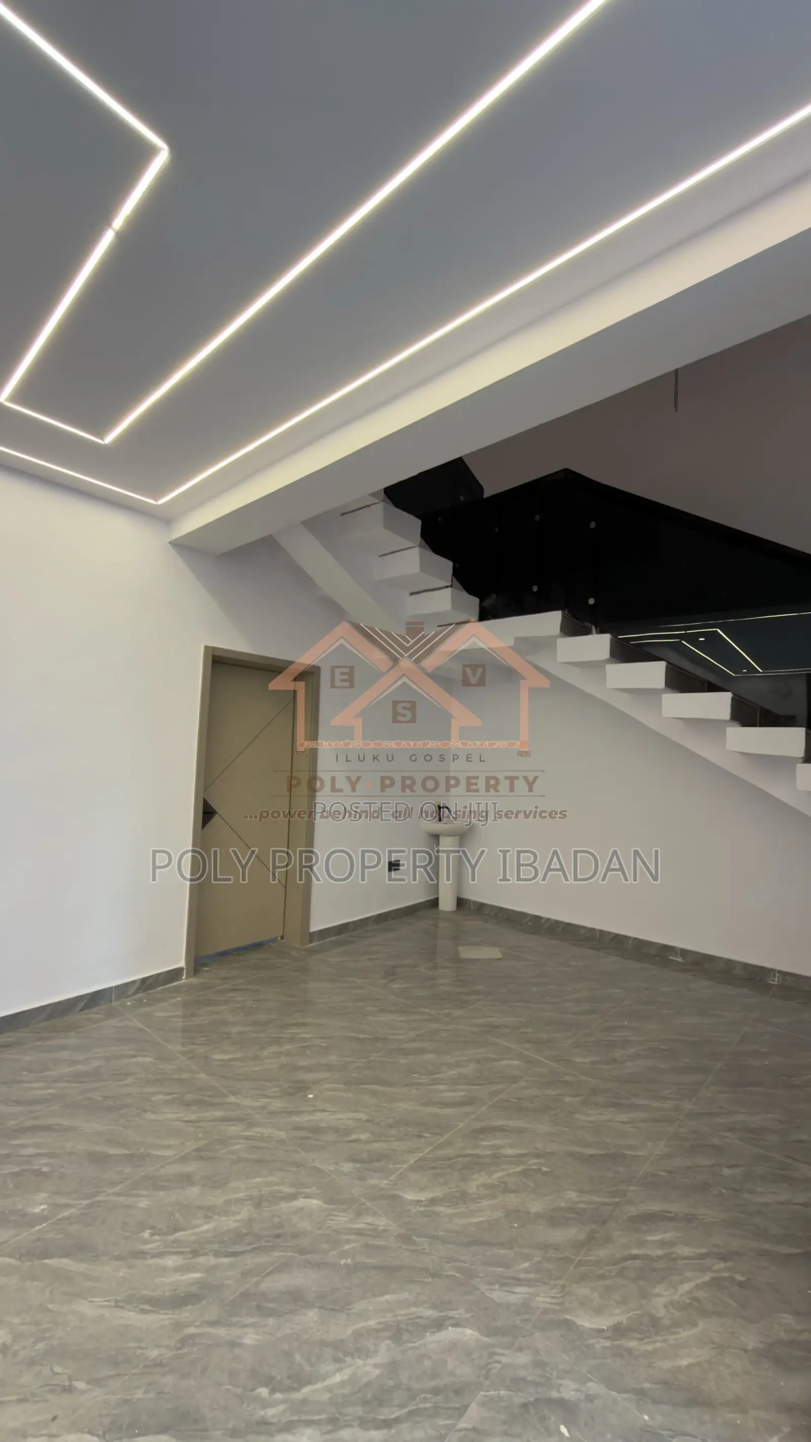 3bdrm Duplex in Rayfield ,, Ibadan for sale