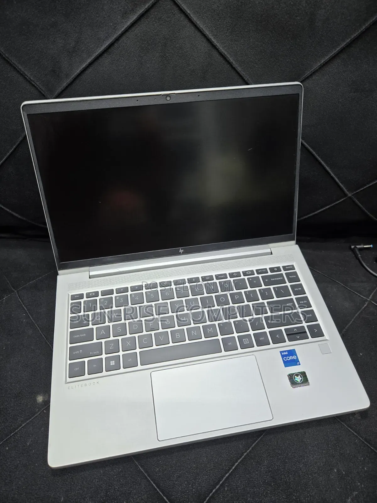 Laptop HP EliteBook 640 G9 8GB Intel Core i7 SSD 256GB