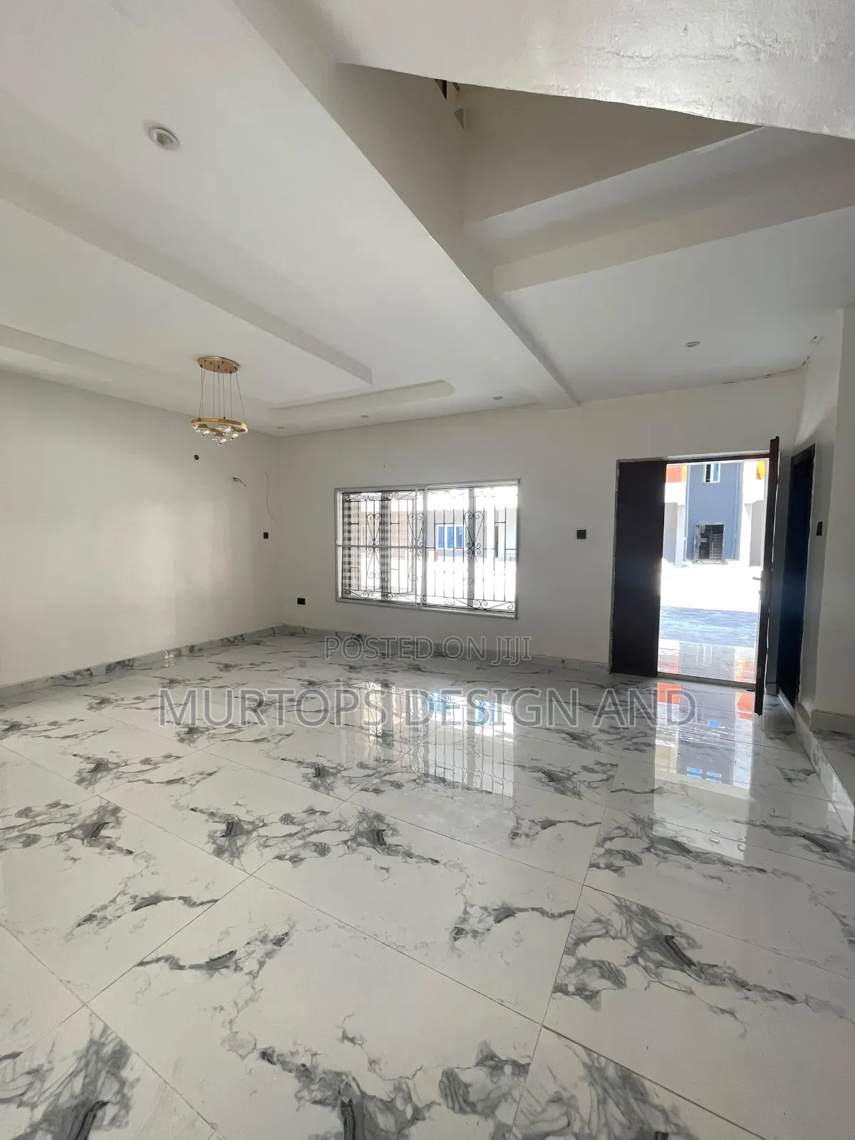 3bdrm Townhouse / Terrace in Ikate for rent