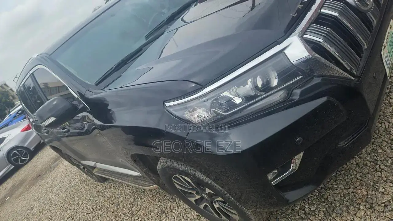 Toyota Land Cruiser Prado 2015 Black