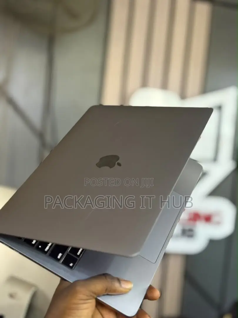 Laptop Apple MacBook 2016 8GB Intel Core i5 SSHD (Hybrid) 256GB