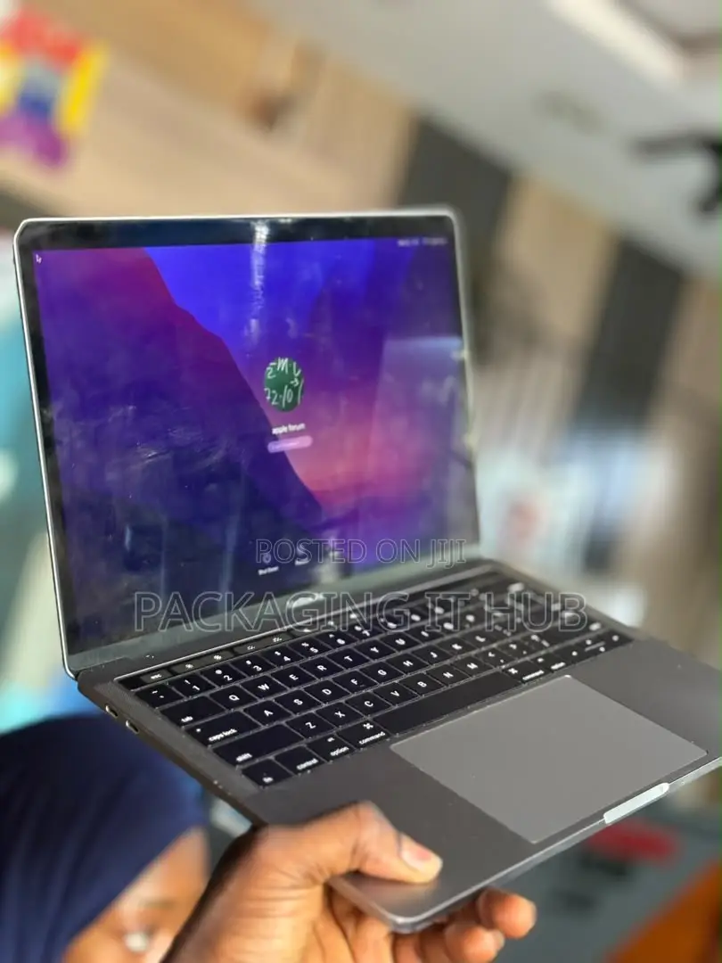 Laptop Apple MacBook 2016 8GB Intel Core i5 SSHD (Hybrid) 256GB