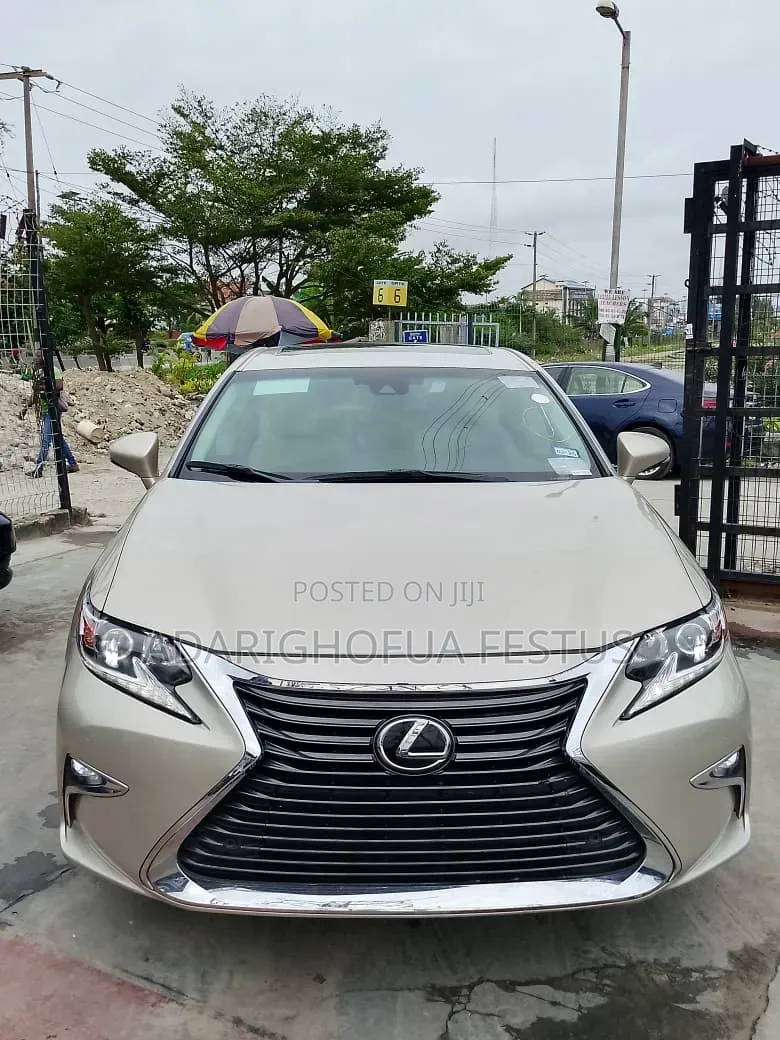 Lexus ES 2016 Gold