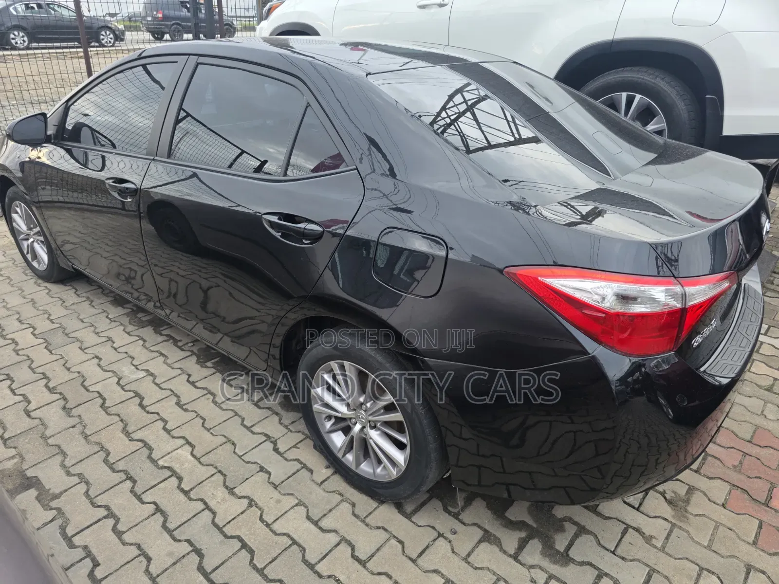 Toyota Corolla LE Eco Premium 4dr Sedan (1.8L 4cyl CVT) 2015 Black
