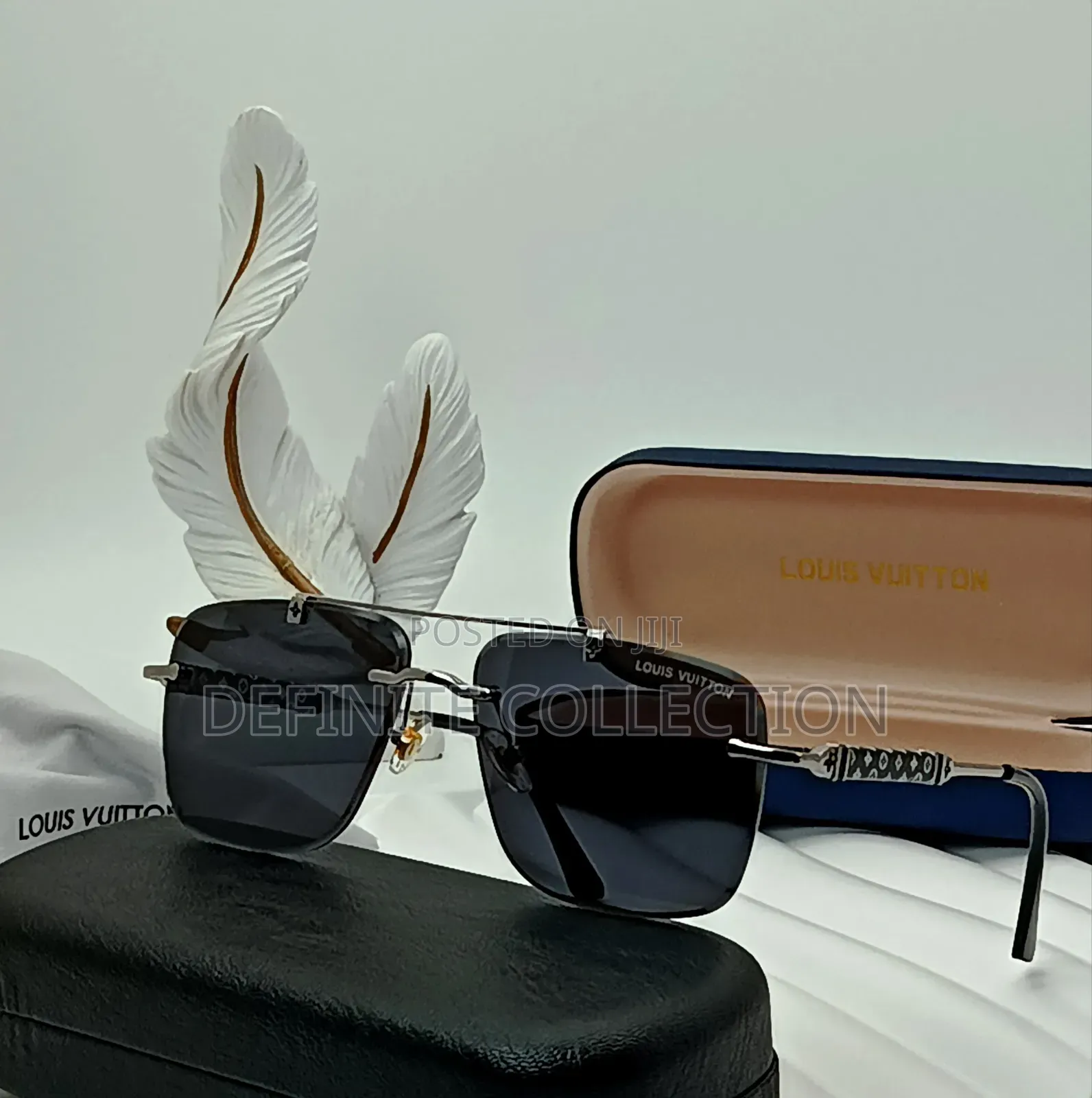 LOUIS VUITTON Top Quality Sunglasses